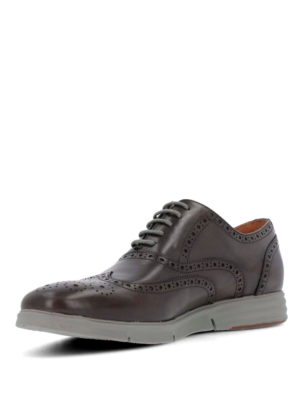 Zapato Para Hombre Cuero Wing Flex Gris Hush Puppies