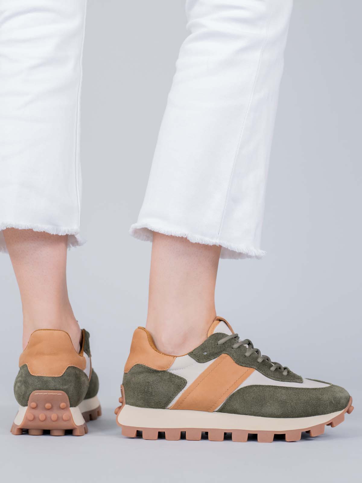 Zapatilla Janet Cuero Mujer