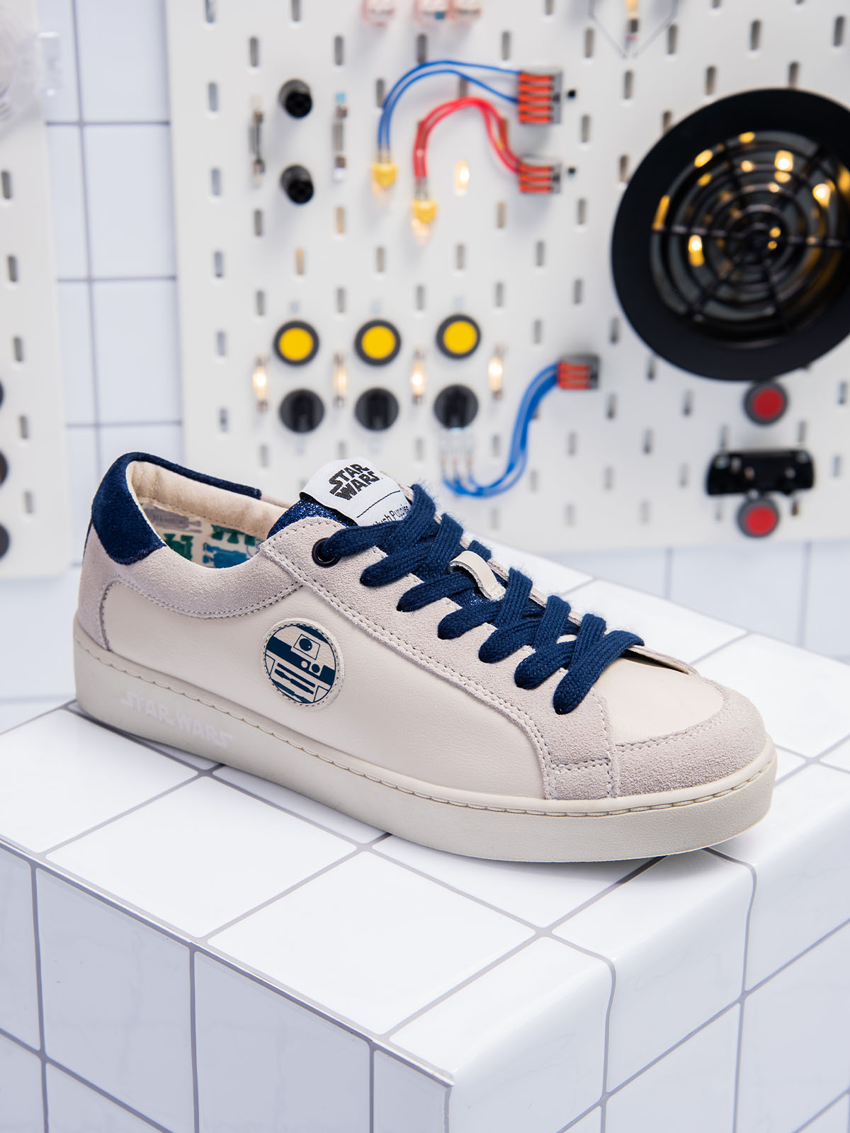 Zapatilla R2-D2-W Cuero Mujer