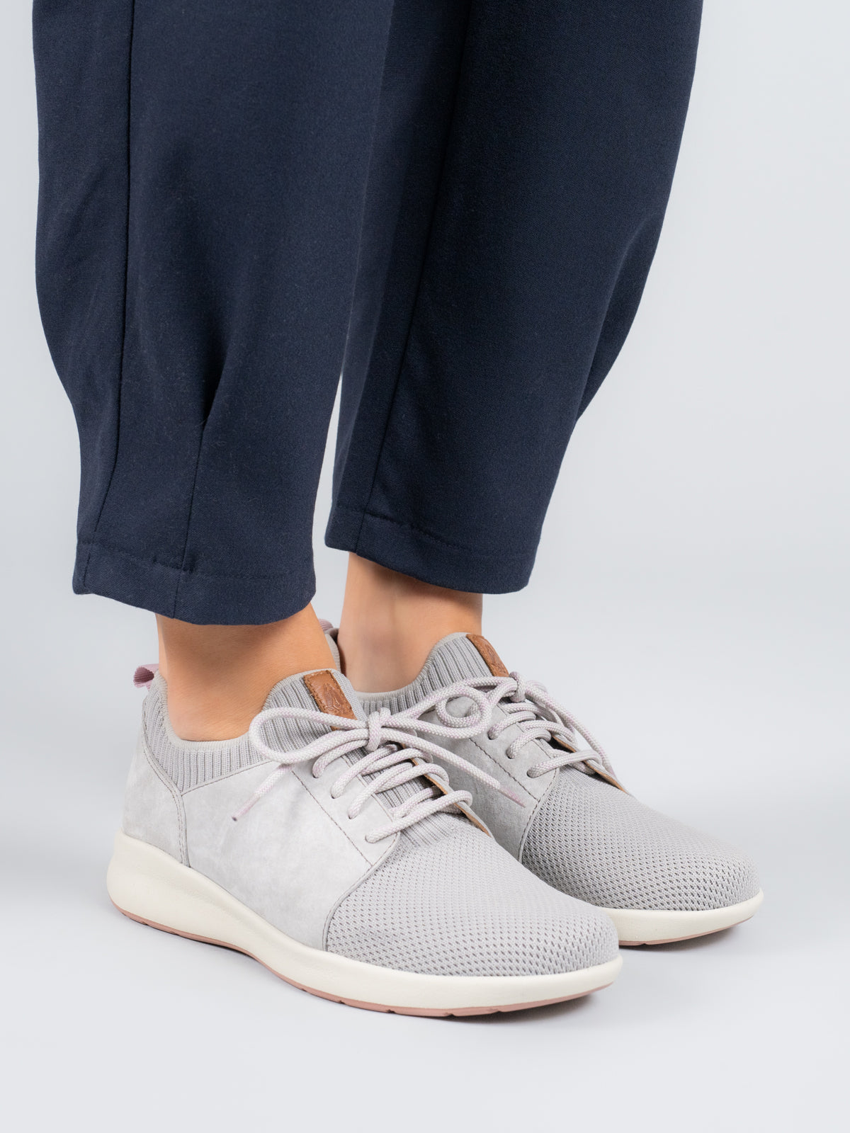 Zapatilla Spinal Knit Cuero Mujer
