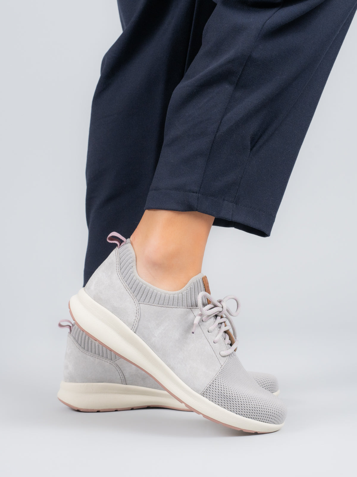 Zapatilla Spinal Knit Cuero Mujer