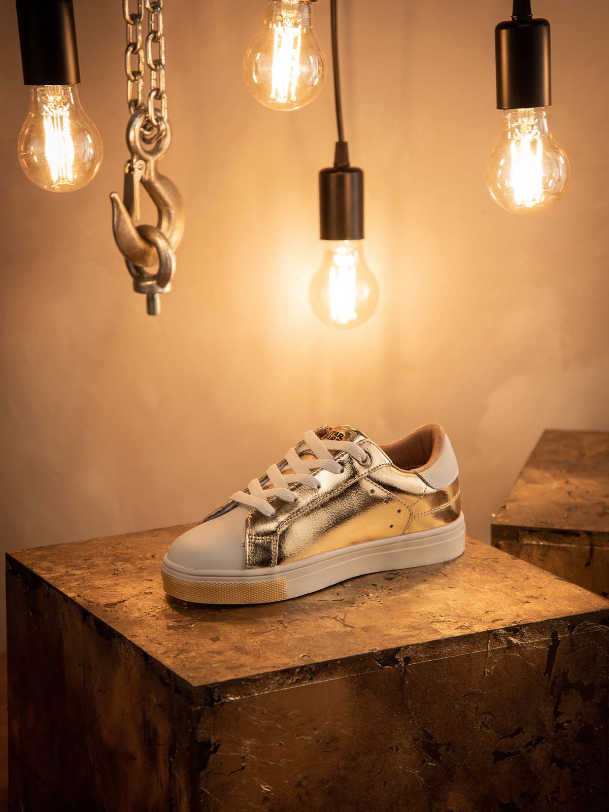 Zapatilla C-3Po Cuero Nina